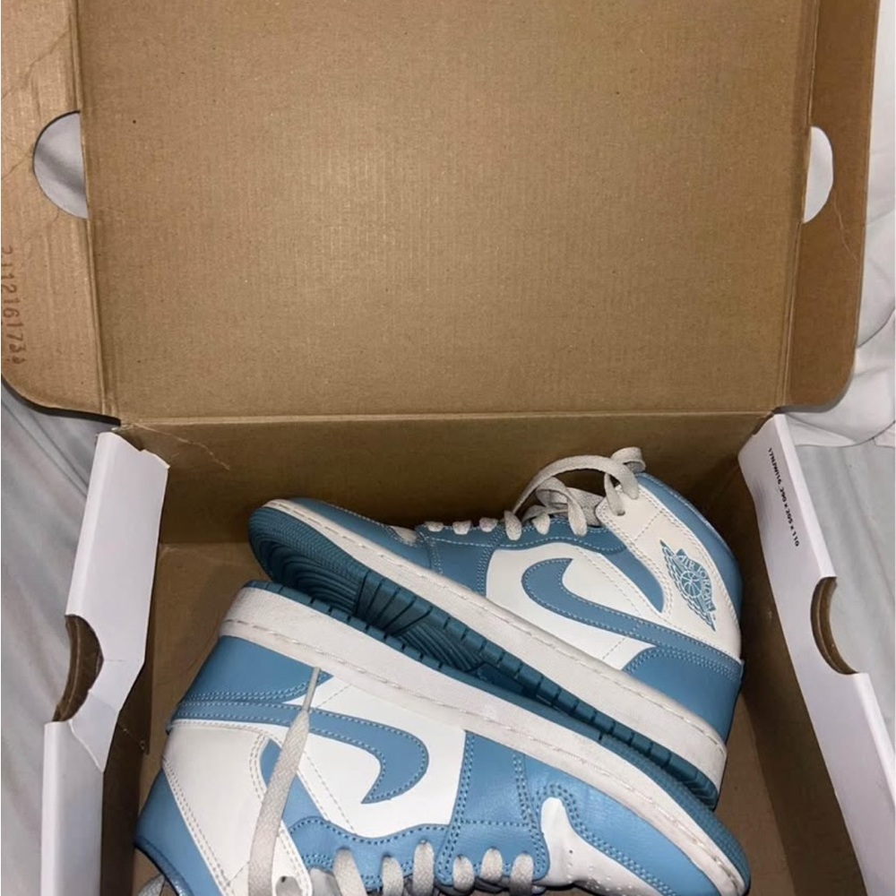 Nike Blue and White High-Top Sneakers